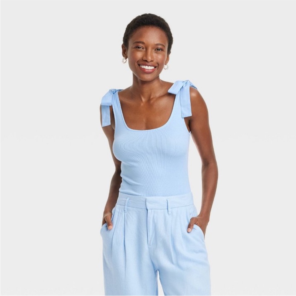 Baby blue tank top with bows